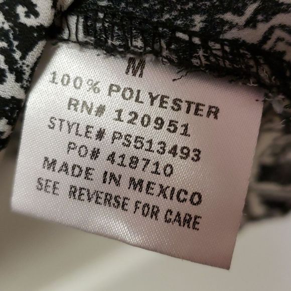 Pink Rose 🌹 Flowy Print Blouse Shirt - Picture 6 of 10